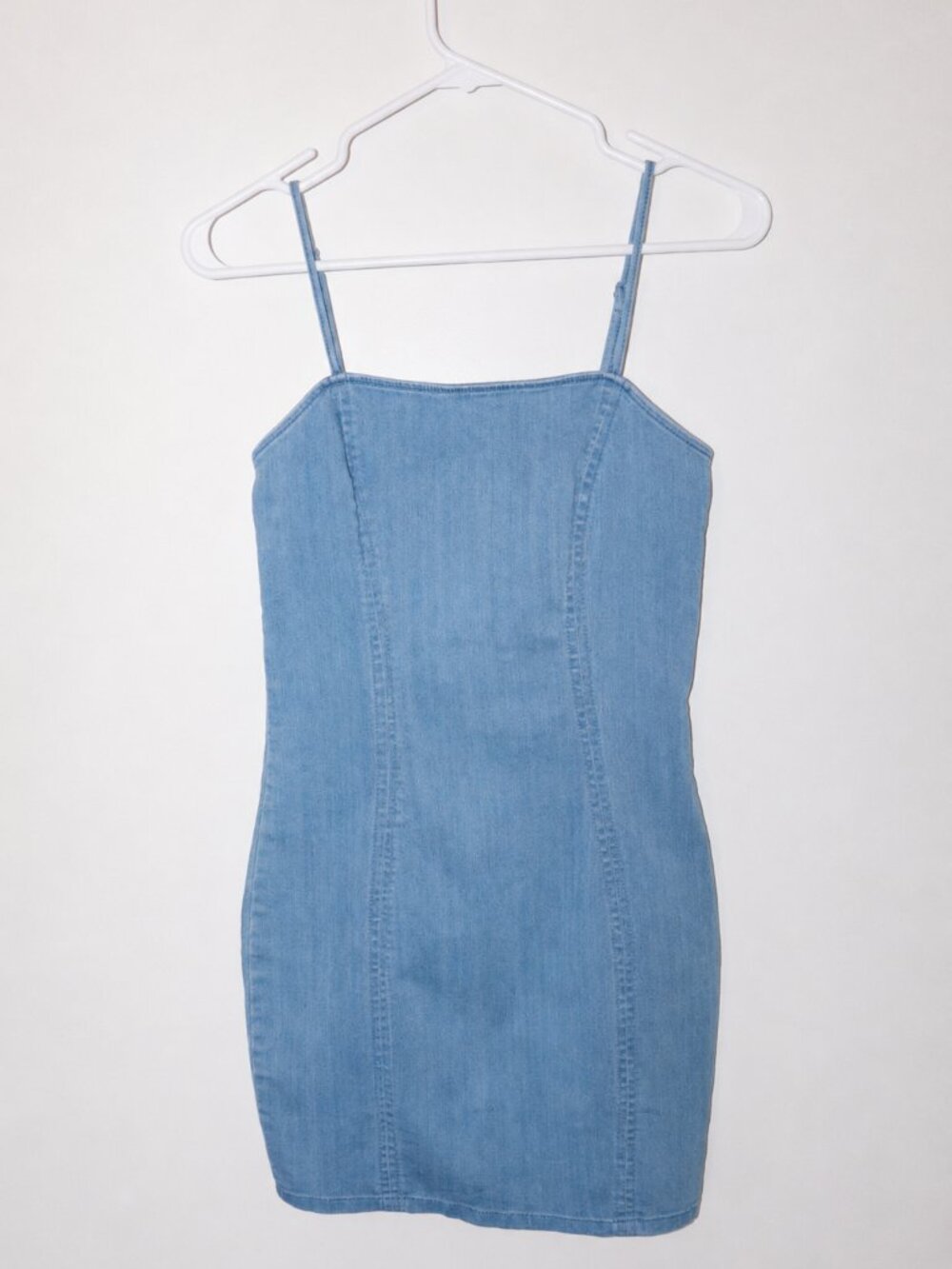 IRIS Light Wash Denim Bodycon Mini Dress Adjustable Straps Women's Small - Picture 2 of 4